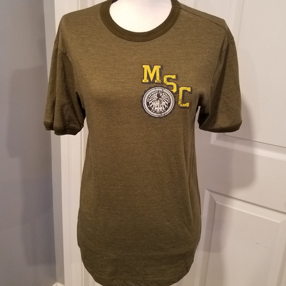 MOSSIMO ATHLETIC FIT ARMY GREEN TSHIRT. MEN'S SIZE SMALL, UNISEX SHIRT.